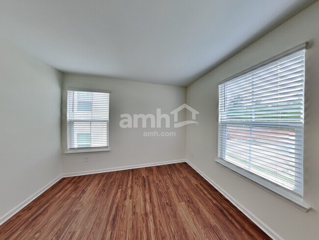 Building Photo - 4180 Garrison Grv Ln