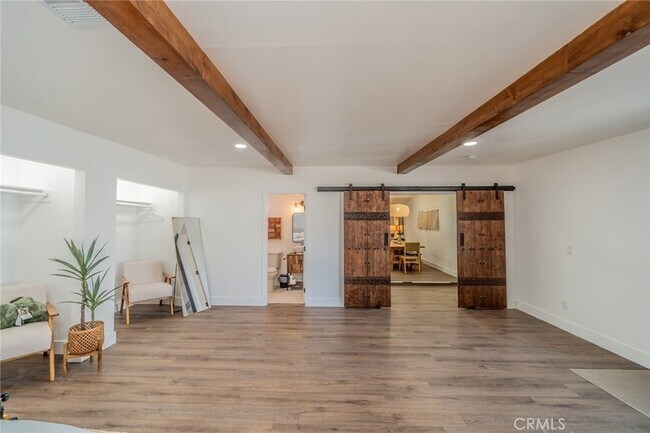 Building Photo - 59128 Nelson Ave