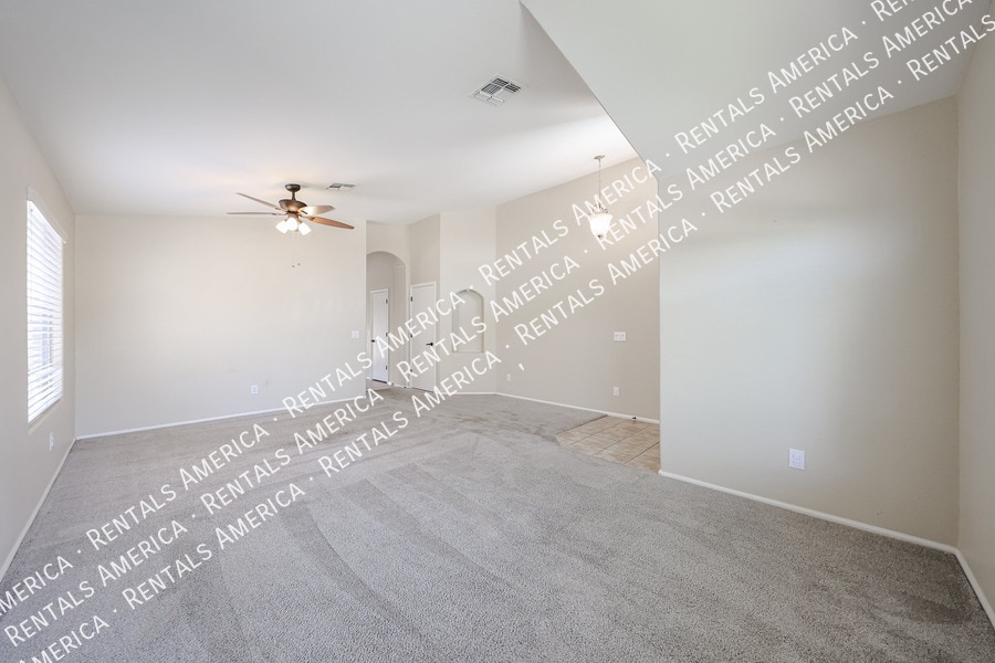 Building Photo - 42635 Colby Dr