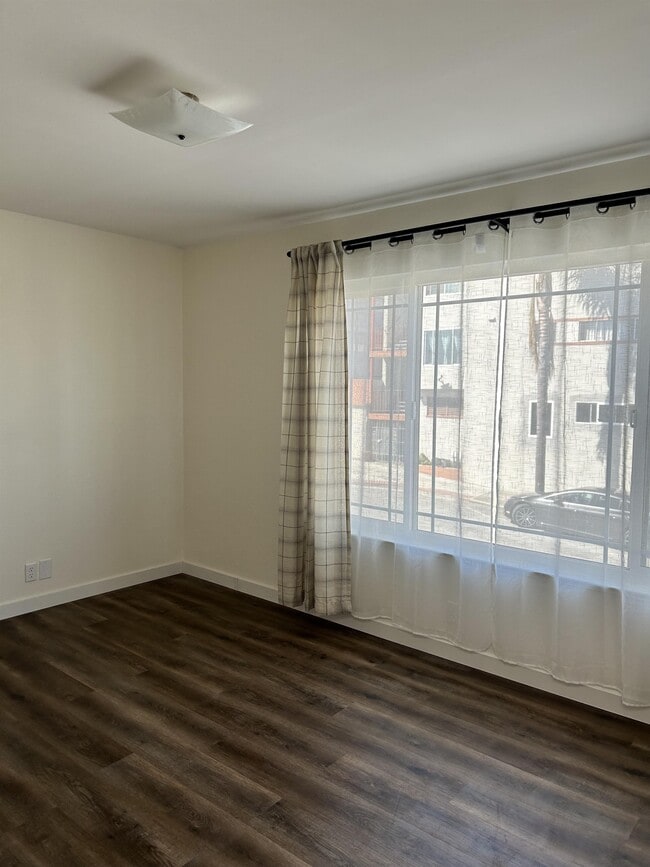 Building Photo - 3175 San Bruno Ave