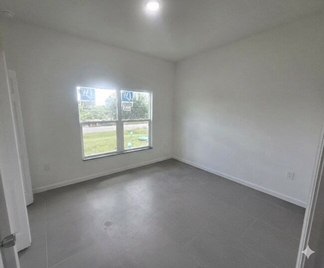 Building Photo - Brand new 2/2/1 SW Lehigh Acres