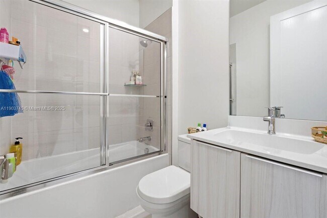 Building Photo - 6611 NW 102nd Path