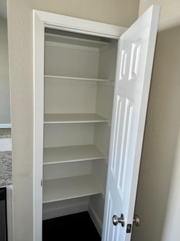 Building Photo - 3304 Belmont Dr