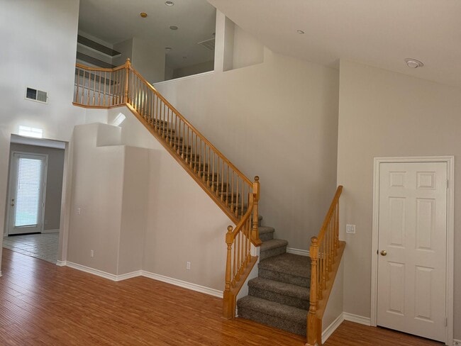 Building Photo - Updated home near Sycamore Canyon available for lease