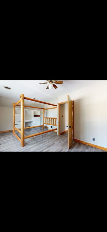 Building Photo - 228 Wilson Ave SW