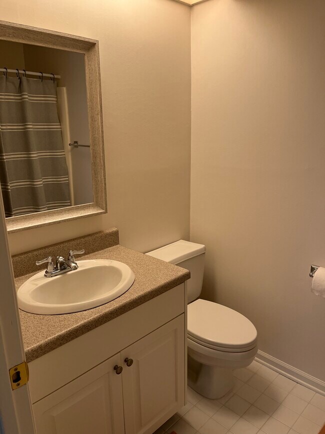 Full bath attached to Bedroom #2 - 6501 Habersham St