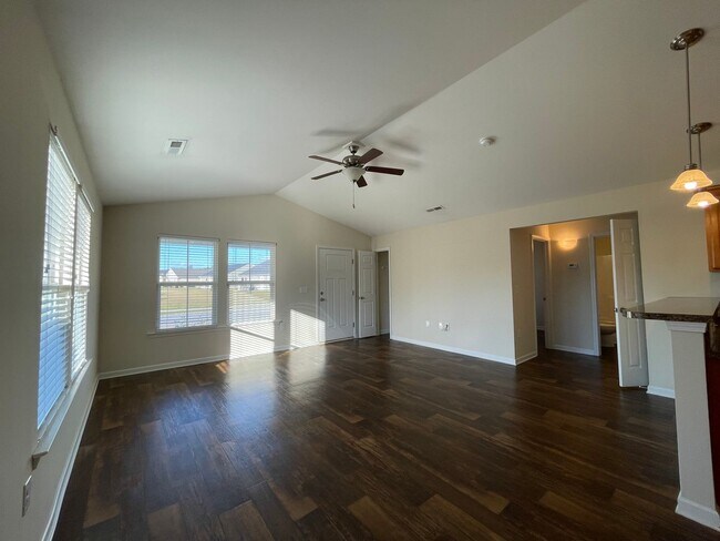 Building Photo - 1495 Leatherman Rd