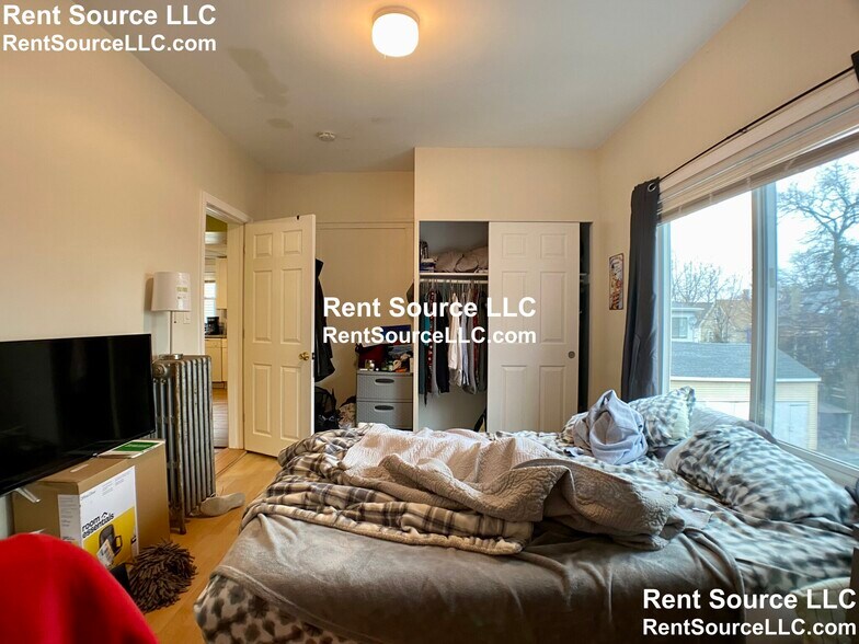 Building Photo - 267-269 Highland Ave. Unit 2