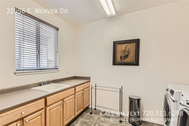 Building Photo - 22556 E Weaver Dr