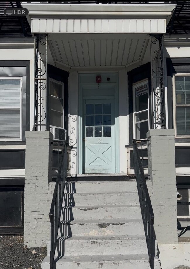 Primary Photo - 76 Carlton Ave