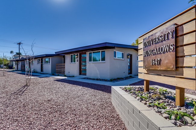 Sign - University Bungalows
