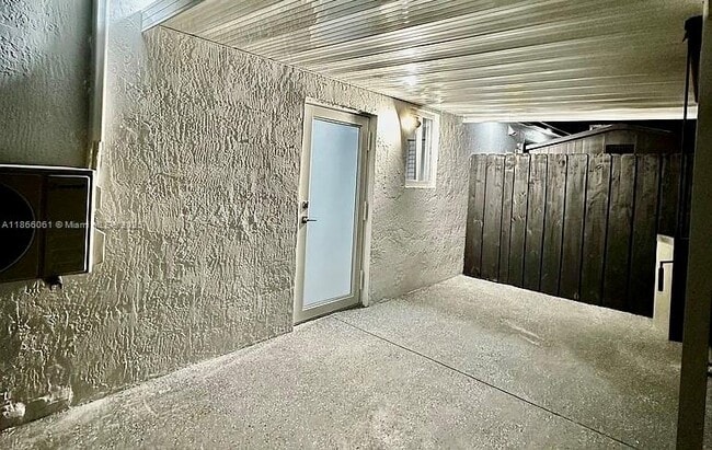 Primary Photo - 15420 SW 169th Ln