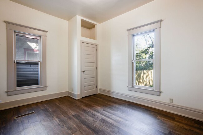 Building Photo - Charming 4-Bedroom, 2-Bathroom Home with Timeless Character