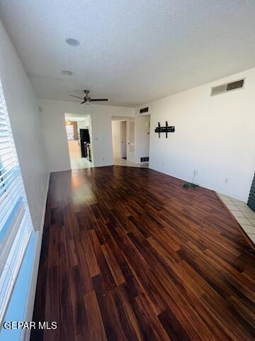 Building Photo - 425 Irondale Dr
