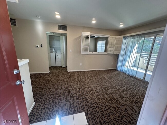 Building Photo - 1908 High Valley Ct