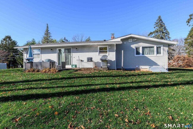 Building Photo - 49 Kimberly Cir