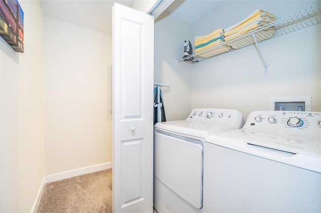 Building Photo - 4833 Lullaby Ln