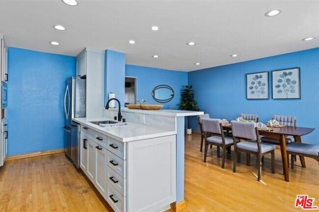 Building Photo - 4555 Alla Rd