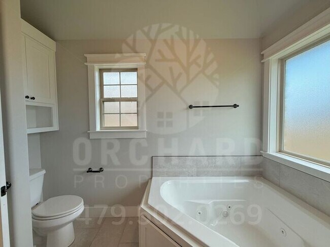 Building Photo - Tontitown- Single-Family Home- Popular Wellington Plan