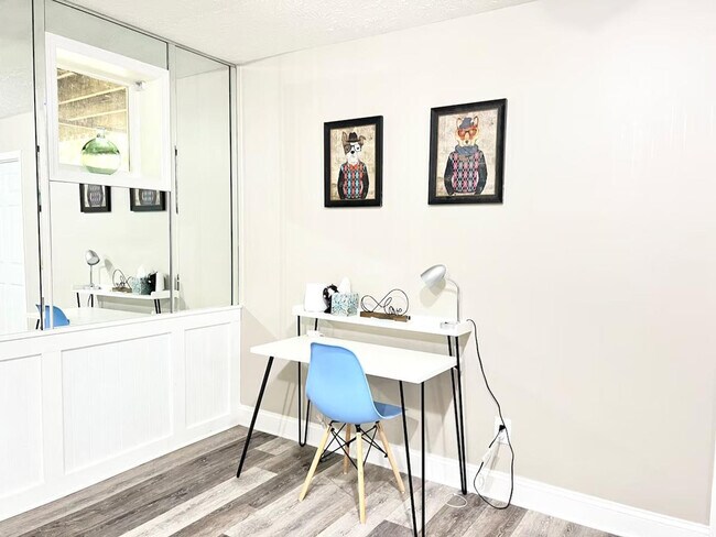 Building Photo - 1380 Twin Bridge Ln