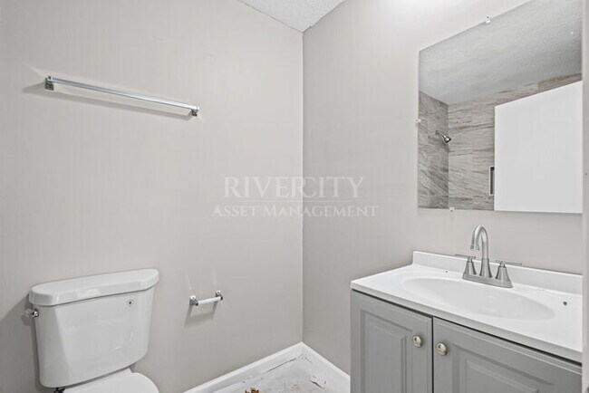 Building Photo - 4051 Auburn Rd