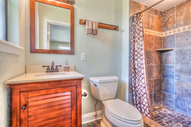 Building Photo - Gorgeous Mediterranean Style Home in Ormond Beach!