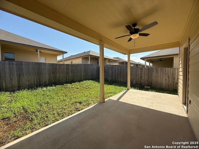 Building Photo - 9212 Canyon Bnd