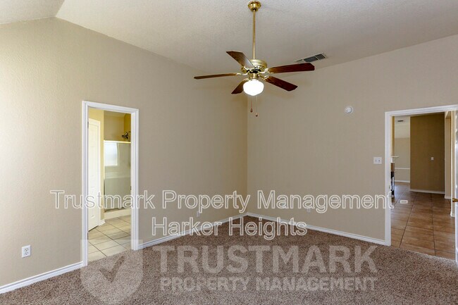 Building Photo - 505 Chickasaw Dr