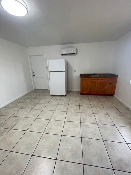 Building Photo - 11375 SW 45th St