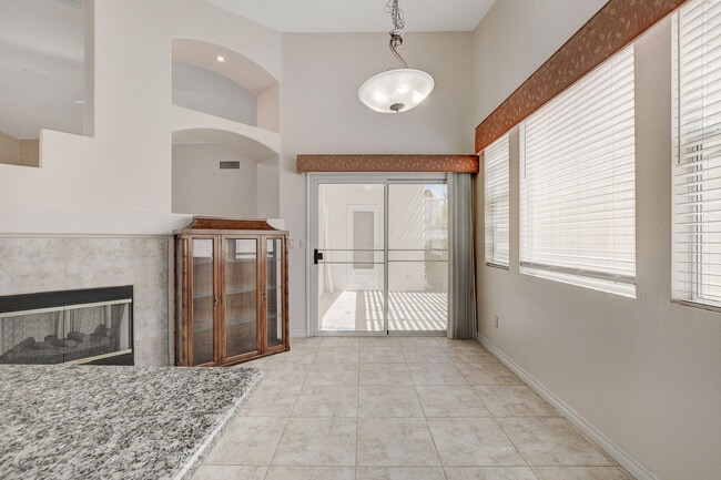 Building Photo - 3051 Hills of Gold Ct