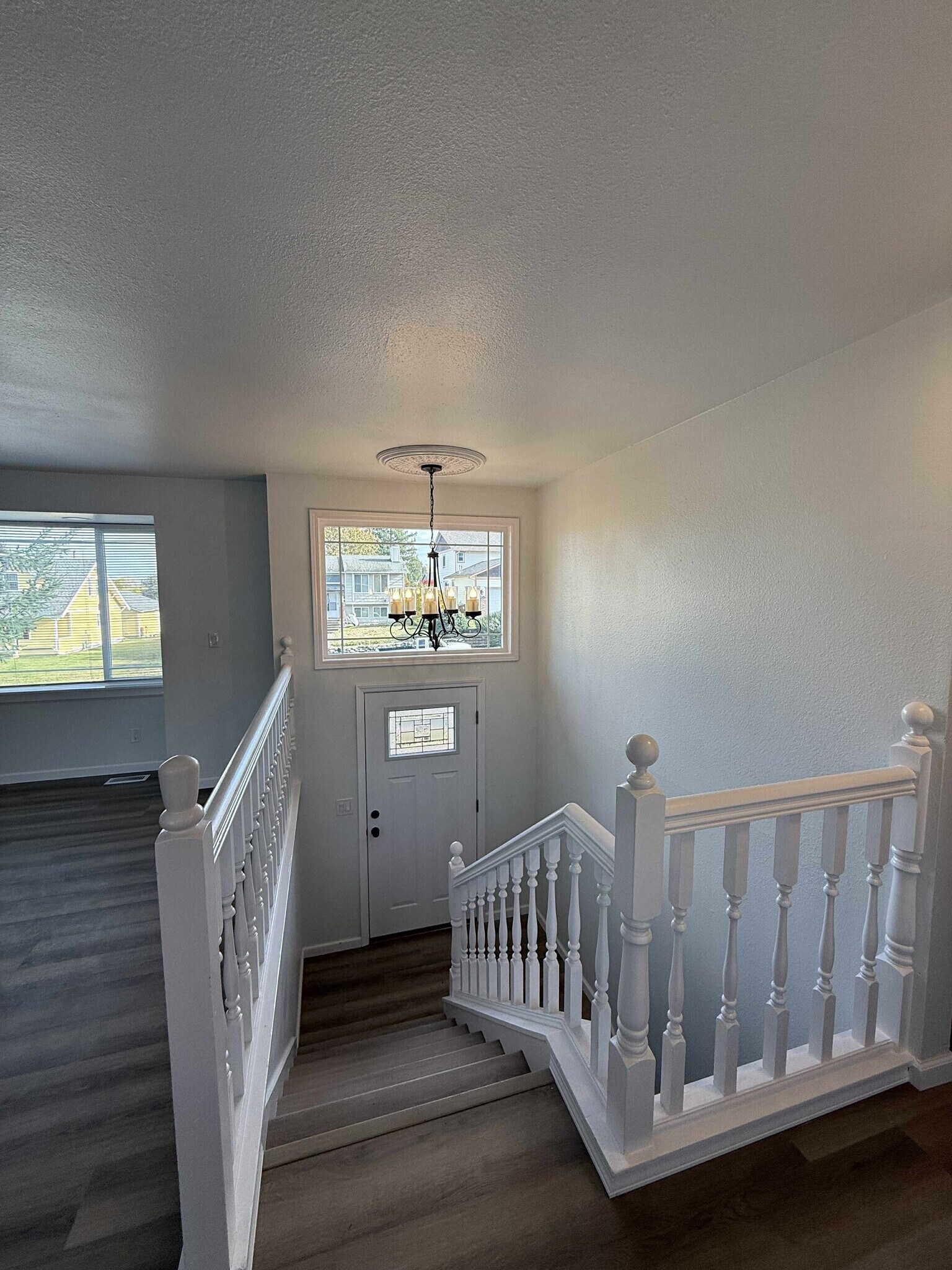 Building Photo - 5036 N Frace Ave