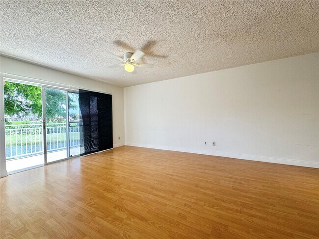 Building Photo - 1226 SW 113th Terrace
