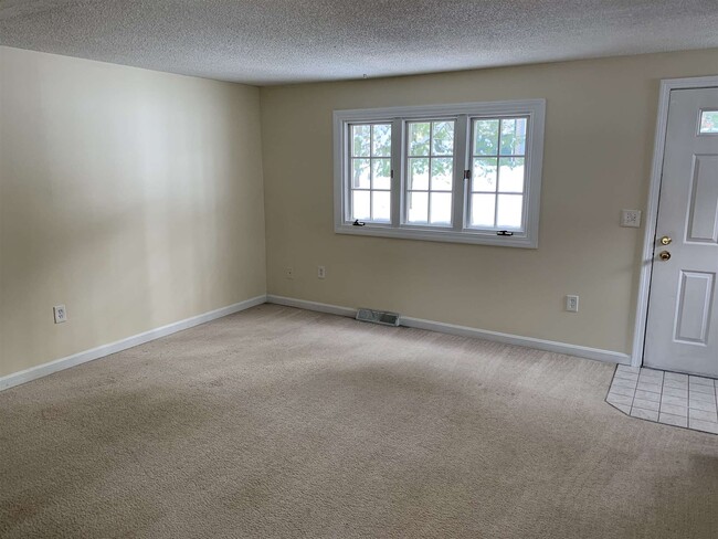 Building Photo - 114 Cannongate III Rd