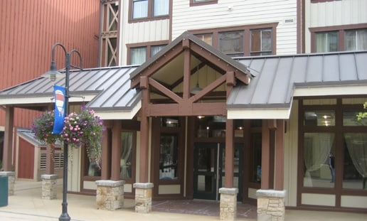 Building Photo - 804 Main St