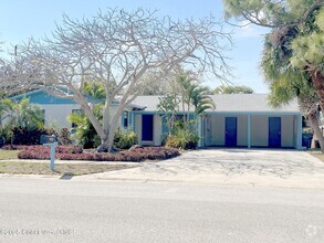 Building Photo - 1345 Fiddler Ave