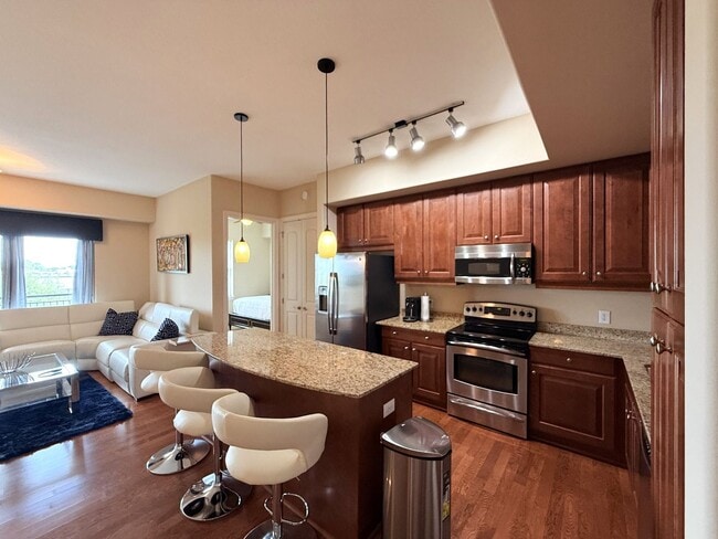 Building Photo - T.R. Lawing Realty Property