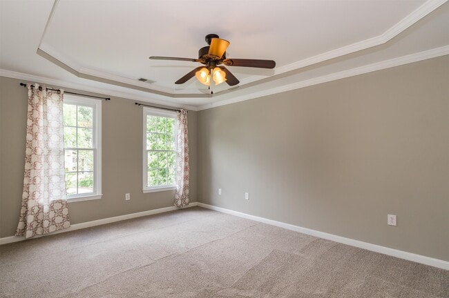 Building Photo - 118 Rustic Pine Ct
