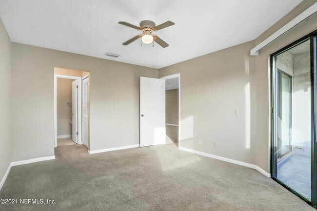 Building Photo - 5615 San Juan Ave