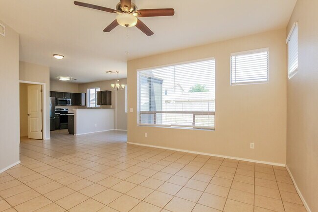 Building Photo - 6046 W Illini St