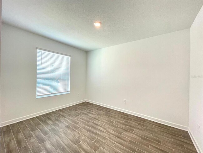 Building Photo - 11432 Rhyme Ave