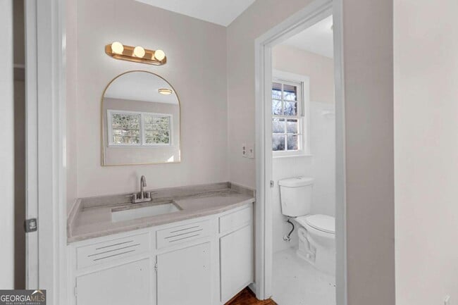 Building Photo - 6541 Debbie Sue Ln