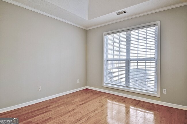 Building Photo - 170 Hidden Brook Trail