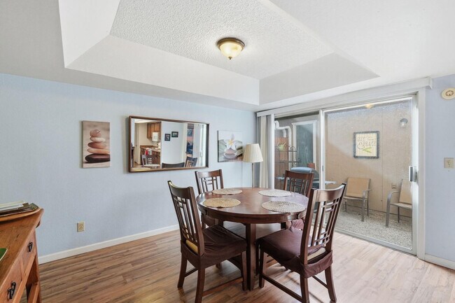 Building Photo - 2929 E Broadway Rd