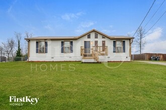 Building Photo - 109 Pinehurst Rd