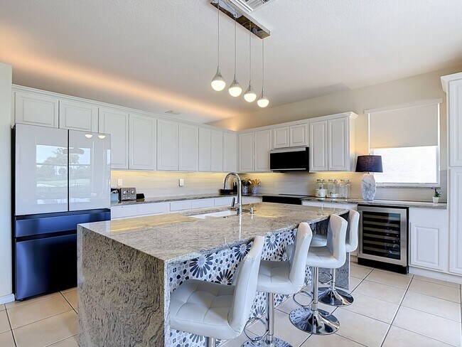 Building Photo - Beautiful Home for Rent in Royal Palm Beach!