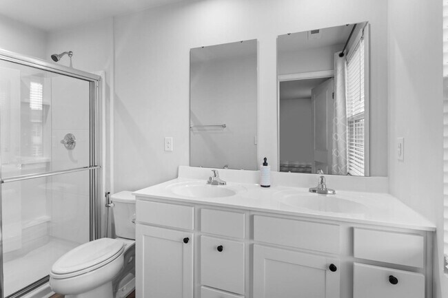 Building Photo - 703 Pointe Andrews Drive