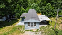 Building Photo - 220 Lakeshore Dr