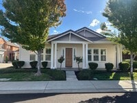 Building Photo - Diablo Stunner!