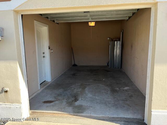 Building Photo - 1035 Venetian Dr