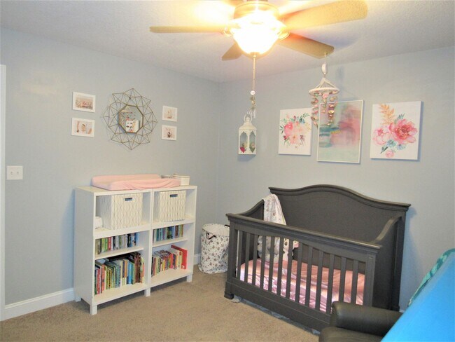 Building Photo - 4 Bedroom 2.5 Bath Onslow Bay